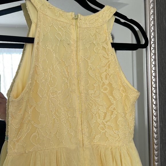 Girls yellow dress - Picture 7 of 7